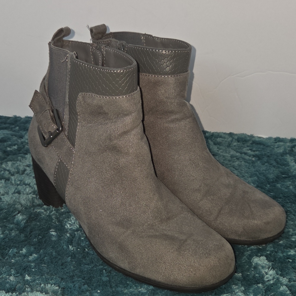 Croft&Borrow Women’s Gillagrey Suede Ankle Boots Size 6.5M